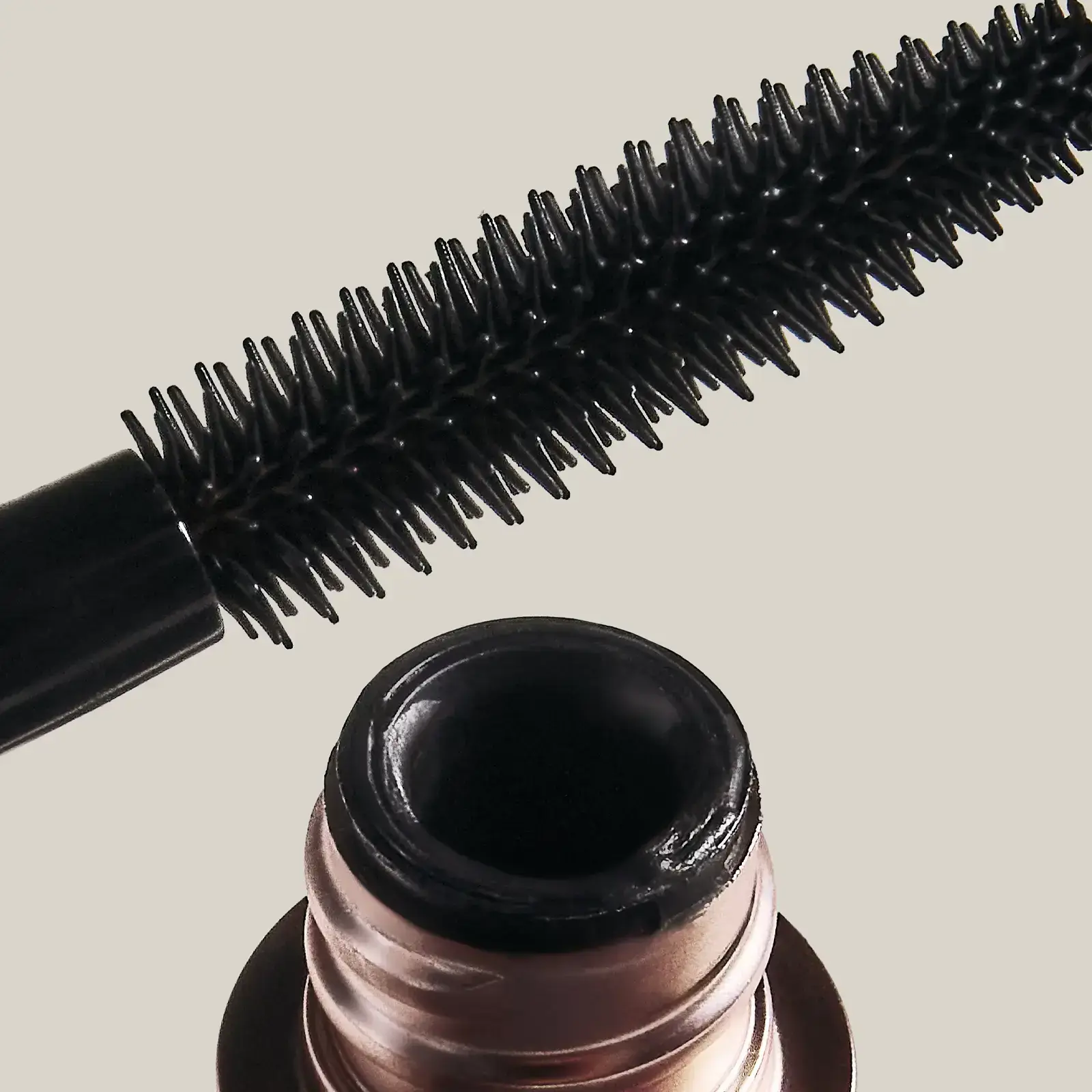 .Intense Lift Mascara